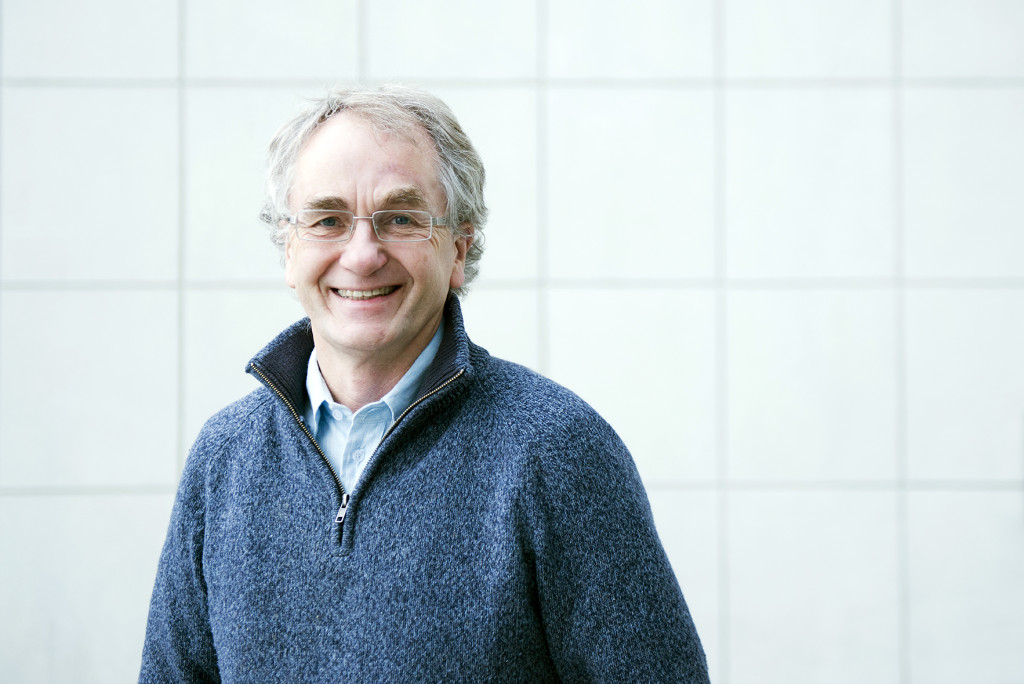 LEDER NOKLUS: Sverre Sandberg er spesialist i medisinsk biokjemi og professor ved Universitetet i Bergen. Foto: Noklus.